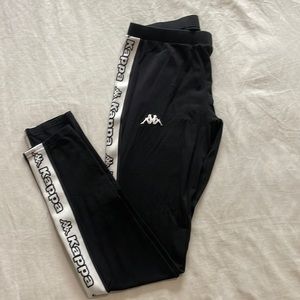 Kappa Womens leggings in stretch jersey. Size XS like new !!
